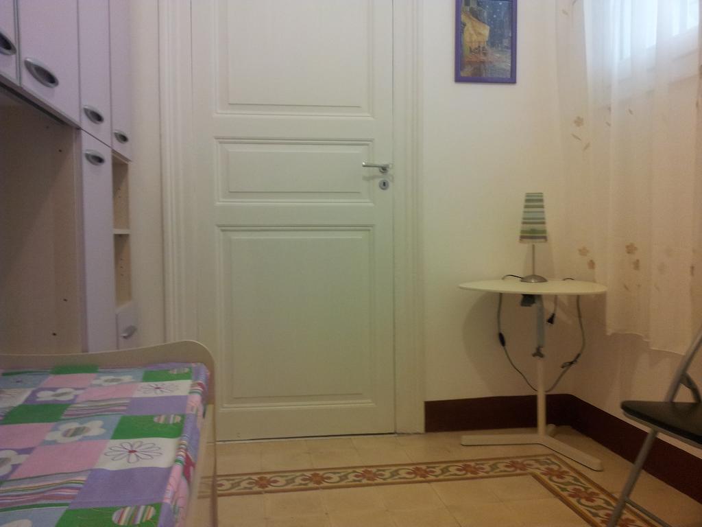 Casa Vacanze Trapani Via Merce エクステリア 写真